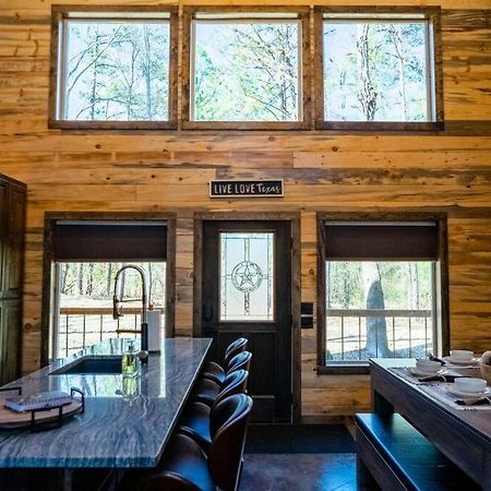 The Big Tex Luxury Cabin Is Epic بروكن بو المظهر الخارجي الصورة