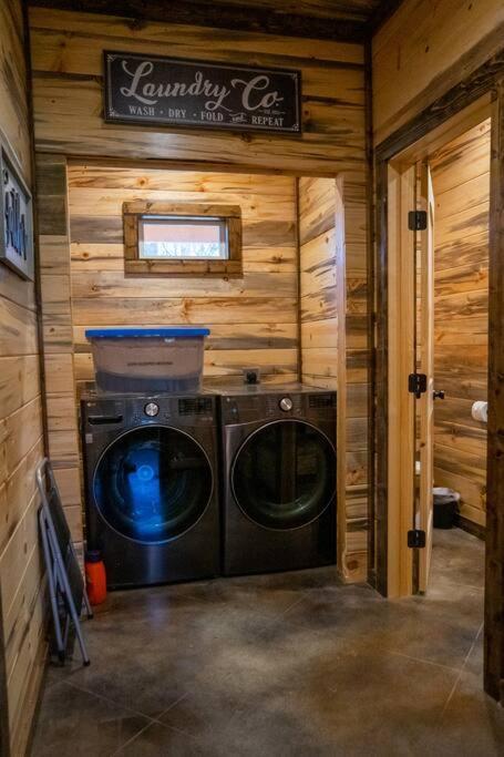 The Big Tex Luxury Cabin Is Epic بروكن بو المظهر الخارجي الصورة