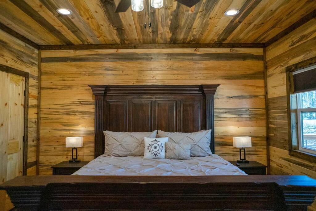 The Big Tex Luxury Cabin Is Epic بروكن بو المظهر الخارجي الصورة